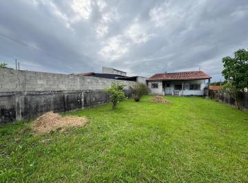 Casa de 2 quartos, Itanhaém · edícula em oportunidade com laje lado praia com espaço pra piscina
