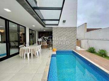 Piscina · Lindo sobrado com piscina na Vila Lavinia.