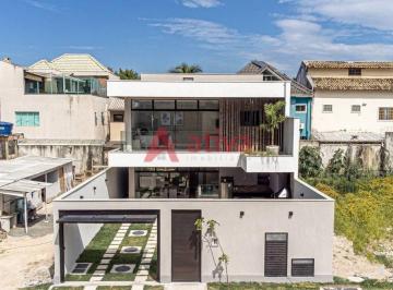 Casa · 184m² · 3 Quartos · 3 Vagas · Casa com 3 suítes a venda em Vargem pequena
