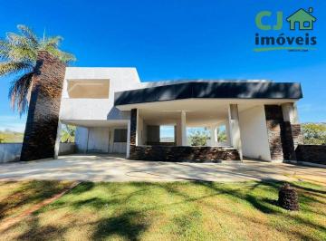 5f237ce1e680fac01da343184f70434c4dbcf5ec · Casa com 3 dormitórios à venda, 400 m² por R$ 2.400.000,00 - Condomínio Gran Royalle Aeroporto - Con