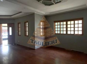 Casa · 180m² · 2 Quartos · 4 Vagas · Casa térrea impecável Tatuapé - 180m2. 2 quartos, 1 suíte, 4 vagas, quintal