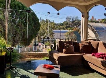 Casa · 343m² · 3 Quartos · 2 Vagas · SOBRADO COM 03 DORMITÓRIOS NO PARQUE DO COLÉGIO - JUNDIAÍ / SP.