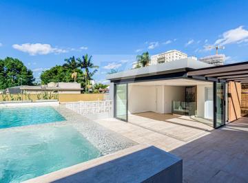 Casa · 580m² · 4 Quartos · 3 Vagas · Casa no Jardim Paulistano com 4 quartos RUA FECHADA