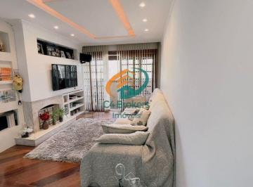Casa · 230m² · 3 Quartos · 4 Vagas · Sobrado em Rua em Parque Continental - Guarulhos, SP