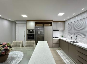 Casa · 194m² · 3 Quartos · 2 Vagas · Casa à venda, 3 quartos, 1 suíte, 2 vagas, Centro Norte - Schroeder/SC