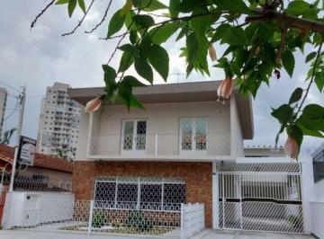 Casa · 328m² · 3 Quartos · 10 Vagas · Sobrado em Rua em Vila Galvão - Guarulhos, SP