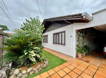 Casa · 210m² · 3 Quartos · 5 Vagas · Casa Residencial com 3 Dormitórios à Venda no Água Verde, Jaraguá do Sul