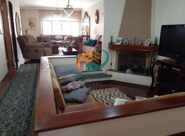 Casa · 398m² · 3 Quartos · 5 Vagas · Sobrado em Vila Galvão - Guarulhos