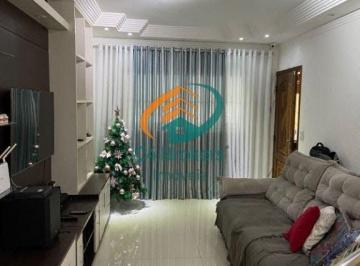 Casa · 228m² · 3 Quartos · 2 Vagas · Sobrado em Rua em Jardim Paraventi - Guarulhos, SP