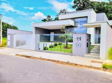 Casa · 210m² · 3 Quartos · 4 Vagas · Casa Residencial à Venda em Barra do Rio Cerro, Jaraguá do Sul – 3 Suítes, 210 m² Privativos