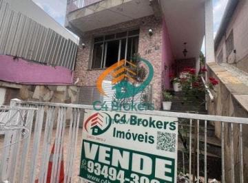 Casa · 200m² · 3 Quartos · 2 Vagas · Sobrado em Rua em Centro - Guarulhos, SP