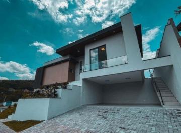 Casa · 200m² · 3 Quartos · 4 Vagas · Sobrado em Nova Gardênia  -  Atibaia