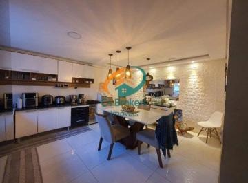 Casa · 125m² · 4 Quartos · 2 Vagas · Sobrado em Jardim Presidente Dutra  -  Guarulhos