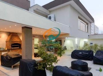 Casa · 411m² · 3 Quartos · 8 Vagas · Sobrado em Vila Augusta - Guarulhos, SP