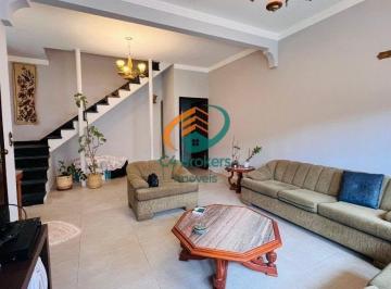 Casa · 145m² · 3 Quartos · Sobrado em Guarulhos