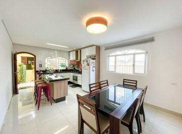 Casa · 142m² · 3 Quartos · 2 Vagas · Sobrado em Rua em Tranquilidade - Guarulhos, SP