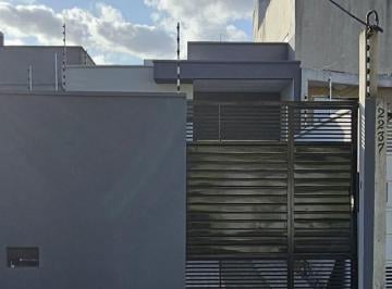 FACHADA · VENDO CASA 2/4 COM SUÍTE PROXIMO A AYRTON SENNA