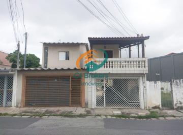 Casa · 350m² · 5 Quartos · 3 Vagas · Sobrado em Rua em Taboão - Guarulhos, SP