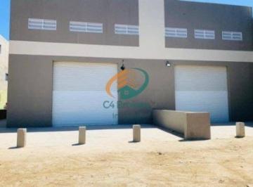 Comercial · 230m² · 6 Vagas · Galpão em Anita Garibaldi  -  Guarulhos