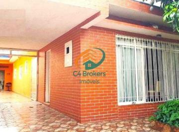 Casa · 175m² · 3 Quartos · 4 Vagas · Casa em Rua em Jardim Munhoz - Guarulhos, SP