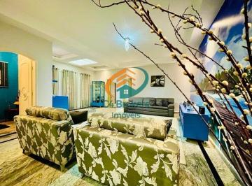 Casa · 450m² · 3 Quartos · 4 Vagas · Casa em Rua em Vila Rosália - Guarulhos, SP