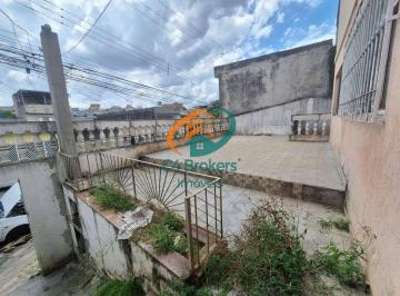 Casa · 224m² · 4 Quartos · 2 Vagas · Sobrado em Rua em Jardim Cumbica - Guarulhos, SP