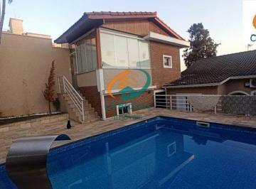 Casa · 250m² · 3 Quartos · 4 Vagas · Casa de Rua em Guarulhos