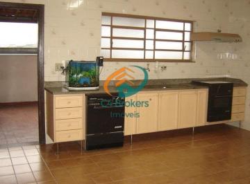 Casa · 262m² · 3 Quartos · 3 Vagas · Sobrado de Rua em Jardim Diogo - Guarulhos, SP