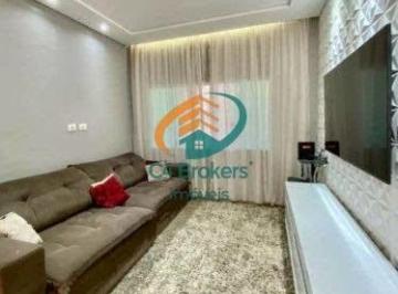 Casa · 211m² · 4 Quartos · 2 Vagas · Sobrado em Jardim Adriana - Guarulhos, SP
