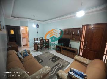 Casa · 211m² · 3 Quartos · 3 Vagas · Casa em Rua em Jardim São João - Guarulhos, SP