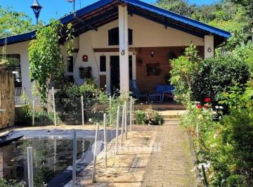 emsjrrs2nzu3mjliymjhn2m0_md · Casa com 6 dorms, Centro, Santo Antônio do Pinhal - R$ 1.28 mi