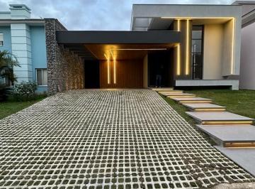 Casa · 219m² · 3 Quartos · 4 Vagas · Casa à venda, 219 m² por R$ 2.597.000,00 - Central Park - Cachoeirinha/RS
