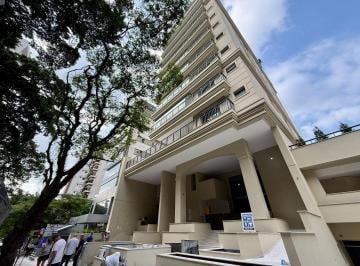 a4769c19168bb2ca235f6e43cd93860780ff43b9 · Apartamento com 3 suítes na Avenida Trompowsky, no Centro de Florianópolis - Res. La Premiere.