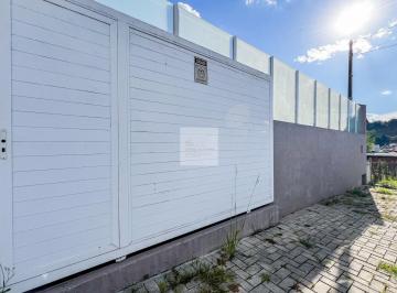 Casa · 347m² · 2 Quartos · 1 Vaga · Casa de Alvenaria averbada com amplo terreno!