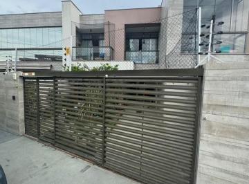 Foto 01 · Casa à venda em Morada de Laranjeiras, Serra-ES: 3 quartos, 3 suítes, 117m² - Imperdível oportunidad