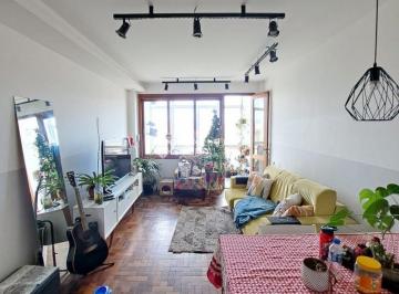 299467_iwrLa5shBB7a261_299467677fe4770fbec.jpg · Apartamento 3 quartos, reformado em Frente a UFRGS, Parque Redenção com sacada