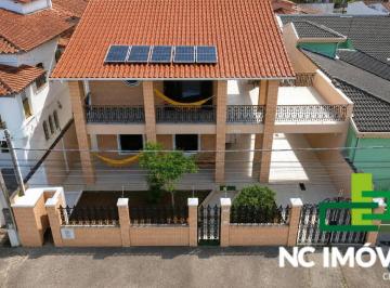 Casa · 220m² · 4 Quartos · 5 Vagas · VENDA - CASA | SOBRADO NO BAIRRO INDAIÁ.