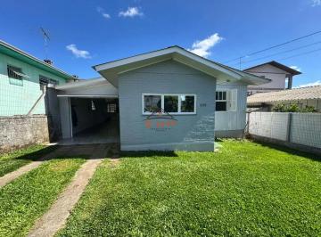 Casa · 90m² · 3 Quartos · 2 Vagas · Casa à venda em São José, Farroupilha - 3 Dormitórios, Churrasqueira e 2 Vagas de Garagem