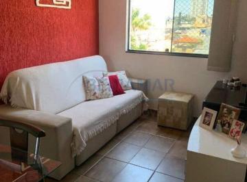 Apartamento · 60m² · 2 Quartos · 1 Vaga · Apartamento 2 Quartos com Armários, Varanda, 1 Vaga de Garagem Coberta à Venda na QNL 11 - Taguating