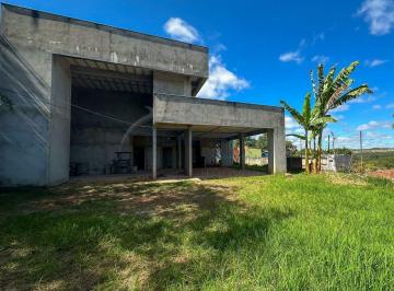 Casa · 260m² · 3 Quartos · 4 Vagas · Casa 3 Quartos, 3 Suítes, Novo à Venda na Avenida Sucupira - Riacho Fundo 1