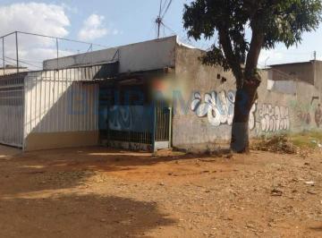 Casa · 250m² · 7 Quartos · 1 Vaga · Imóvel com 3 Casas, 2 Lojas e 1 Vaga de Garagem à Venda na QNM 08 – Ceilândia