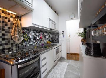 Apartamento · 60m² · 2 Quartos · 1 Vaga · Apartamento à venda com 2 quartos (1 suíte), 2 banheiros e 1 vaga na Saúde