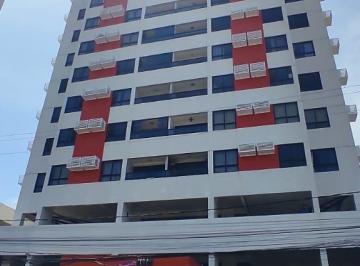 Apartamento de 4 quartos, Jaboatão dos Guararapes · Apartamento recém reformado no Edifício Lady Sandra em piedade com vista mar.