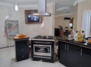 fb2fb63e2c59d5f0c1414dc7cc2d56049343ddae · Casa com 3 dormitórios à venda, 226 m² por R$ 900.000,00 - Terras de Santa Bárbara - Santa Bárbara D
