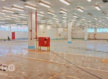 caee4d26d0d23ddc9c421edb7dd9b2278b3b95ca · Barracão com 1.300m2 de área construída e 1.000m2 de pátio