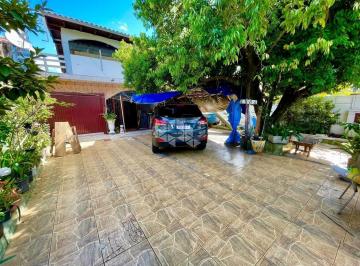 675338_i3lylS5dS_675338677dbdf73e3e0.jpg · Sobrado 5 dormitórios, 330 m² privativo, 3 vagas de carro, no bairro Mathias Velho