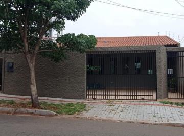 7887_i581639148T86HvY_78876761936448cfe.jpg · Casa | Jardim Leonor | Londrina