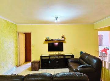 Sala · OPORTUNIDADE ÚNICA! - Sobrado exclusivo com varanda