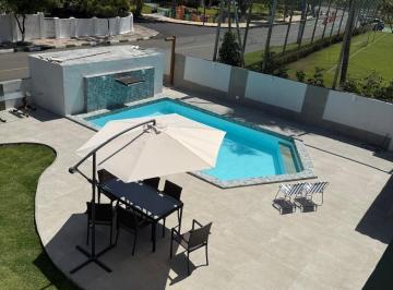 Casa · 323m² · 6 Quartos · 2 Vagas · Casa à venda em Camaçari, Guarajuba (Monte Gordo), com 6 quartos, com 323 m², Condomínio Paraíso
