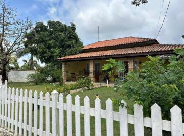 65ef1edd61326443c8fe6c9e2dd39c87a06e371e · Casa com 3 dormitórios, 297 m² - venda por R$ 1.100.000,00 ou aluguel por R$ 7.000,00/mês - Condomín